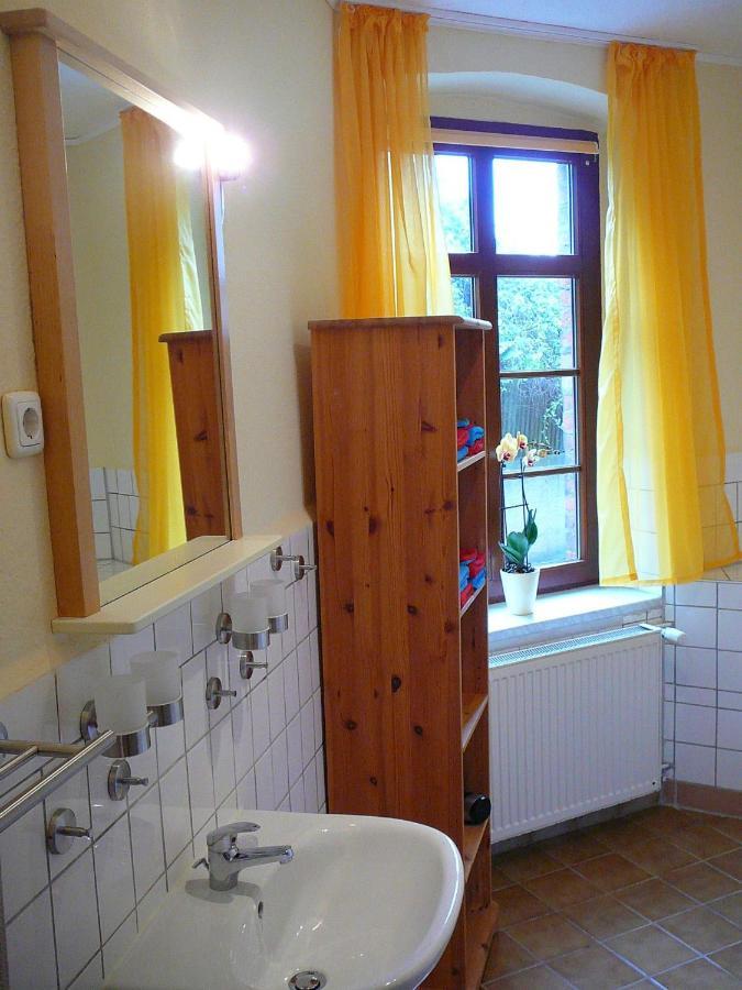 Ferienwohnung Landwirtschaftliches Gut Taentzler Hecklingen  Bagian luar foto